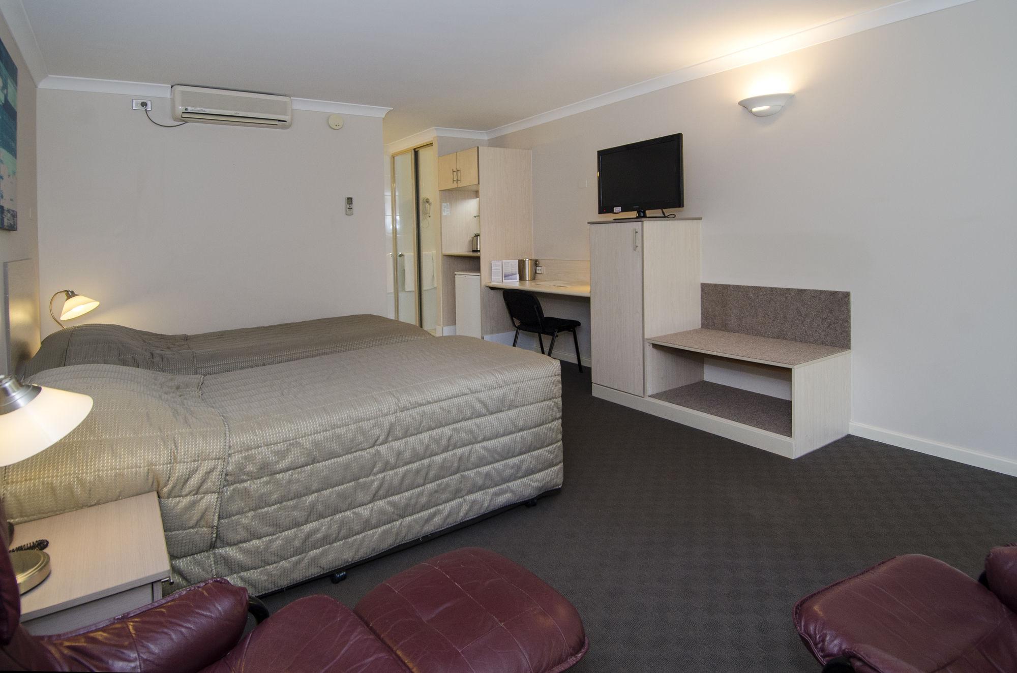 Quality Inn Railway Motel Kalgoorlie Extérieur photo