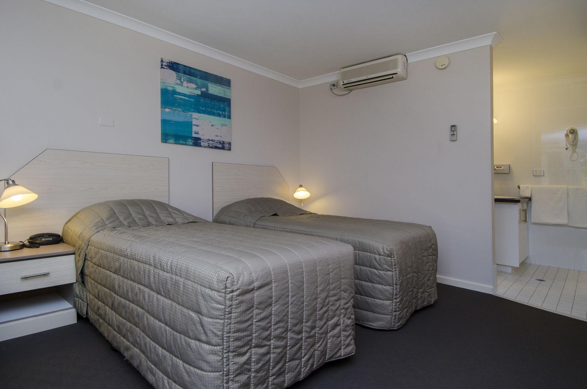 Quality Inn Railway Motel Kalgoorlie Extérieur photo