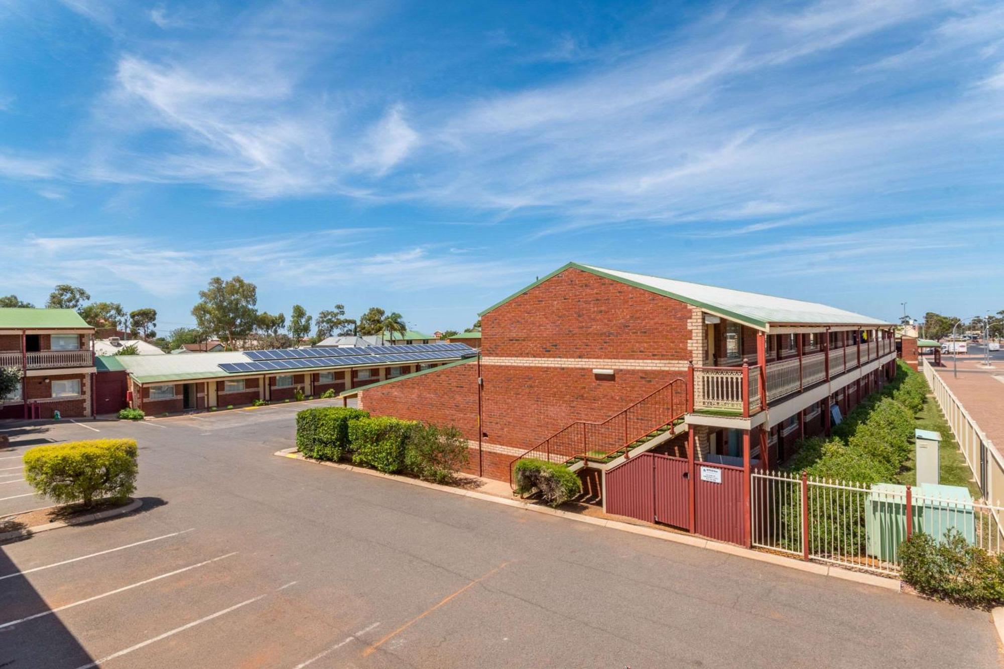 Quality Inn Railway Motel Kalgoorlie Extérieur photo